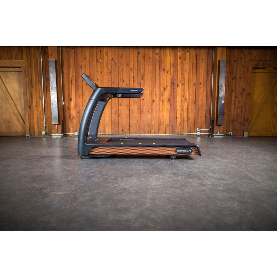 SportsArt T676 Treadmill